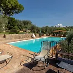 Fontanaro Farm And Culinary School *