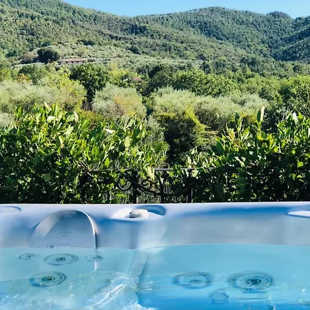 Fontanaro Farm And Culinary School Paciano