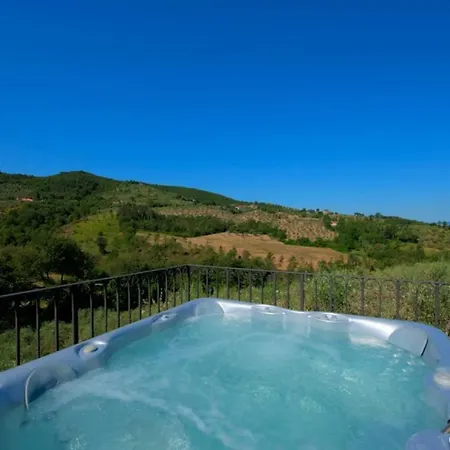 Fontanaro Farm And Culinary School * Paciano