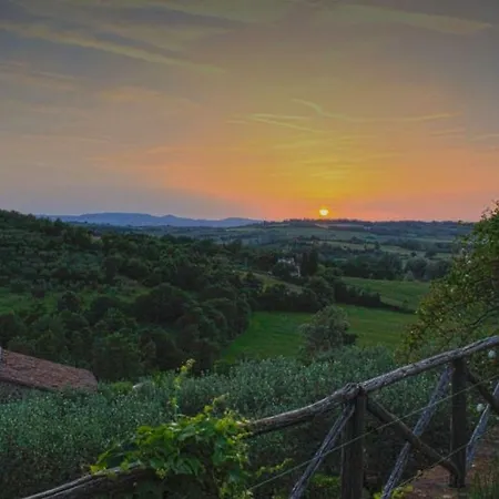 Fontanaro Farm And Culinary School Paciano