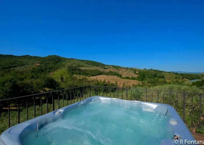 Fontanaro Farm And Culinary School * Paciano